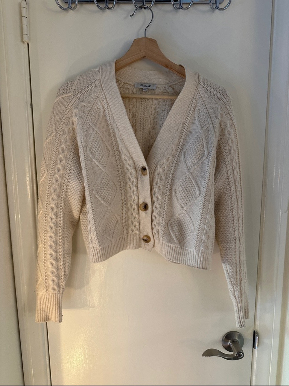 Madewell Cream Cable-Knit Cropped V-Neck Cardigan - Picture 5 of 7